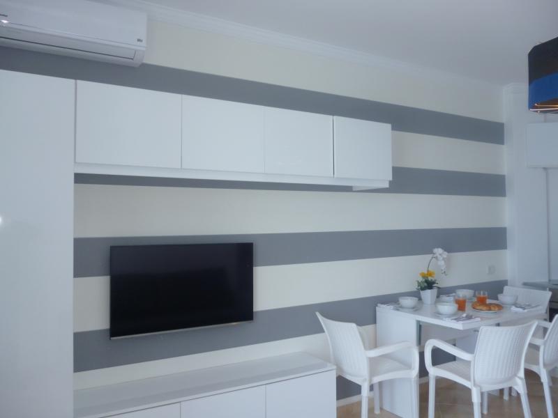 Beautifull Holiday Apartment Larisa Sarande Exterior photo